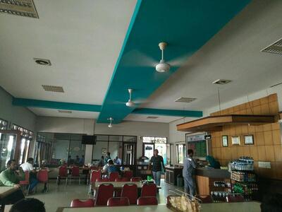 Restoran Simpang Raya Merak