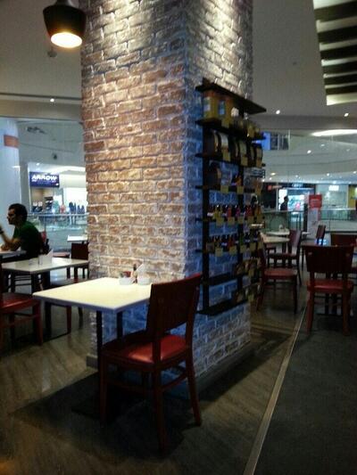 Cafe Moshe's Pune photo