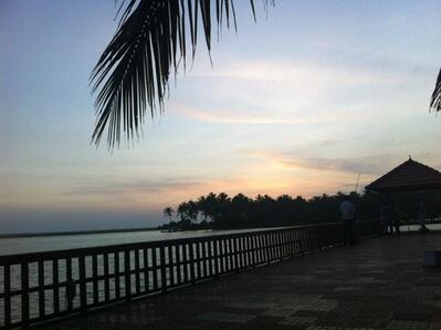 Stephen's Sea Side Floating Restaurent