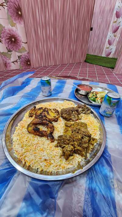 مطعم ومقهى روابي الشرقية