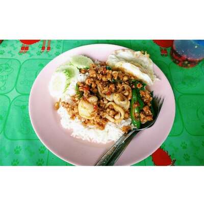 ร้านรื่นเย็น
