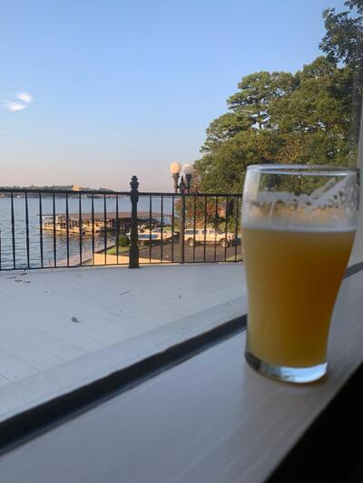 Flying Frog Pub & Grill
