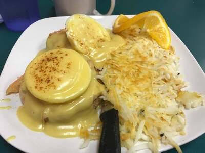 Surf Pines Cafe