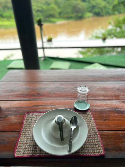 JR Thamkrasae