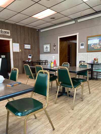 The Corner Bar & Grill
