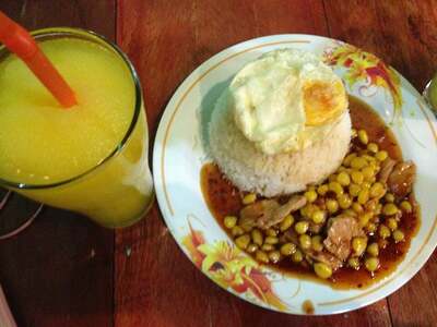ร้าน 7 ย่านน้ำ