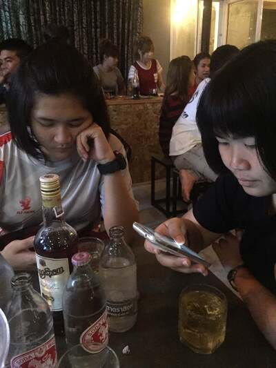 วาร์ป Bar & Bristro