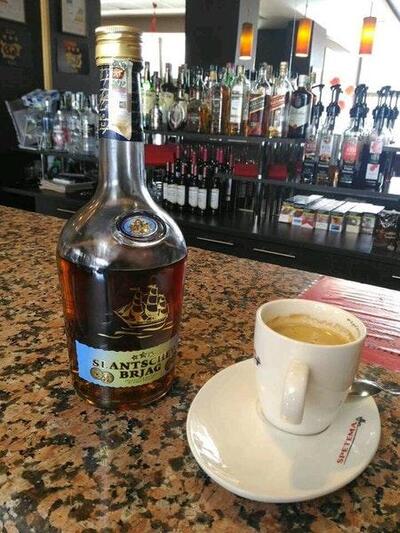 Lobby bar - Hotel Kabile