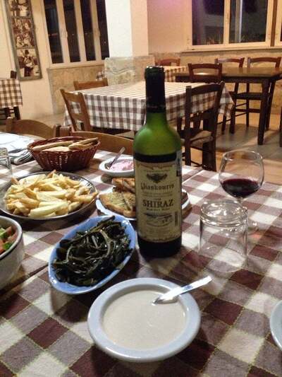 to tavernaki tis elenis