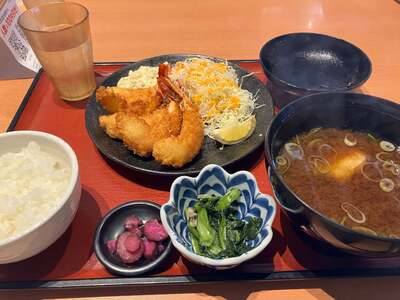まるさ水産 愛知三好店