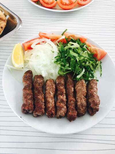 Köfteci Mümin Usta