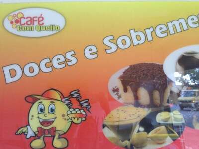 Cafe Com Queijo foto