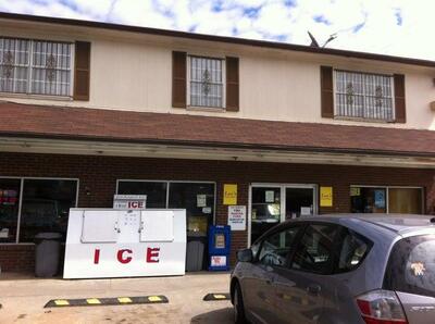 Lee's Food Mart