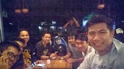 Dua Pintu Coffee