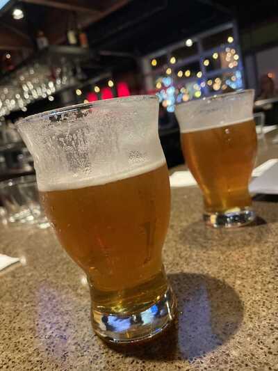 Bar Louie