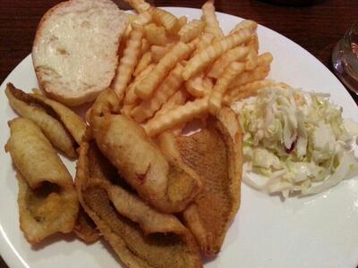 Paul and Pams Pub and Grill