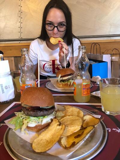 Ham Holy Burger Castel Romano