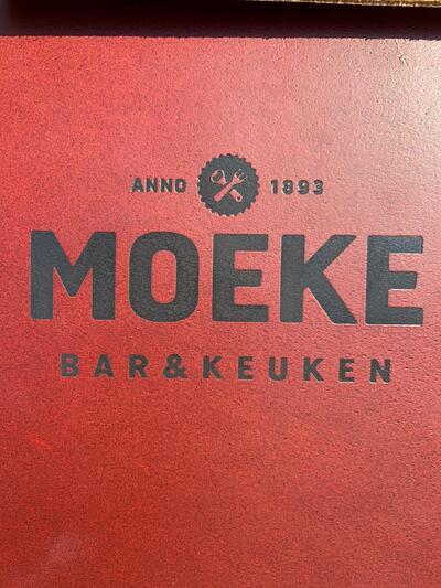 Moeke Ede