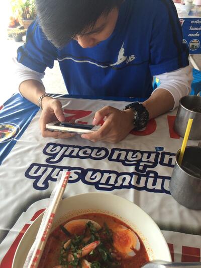 ก๋วยเตี๋ยวต้มยำไข่