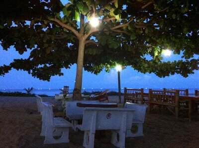 ร้านอาหารชายเล ซีฟู้ด