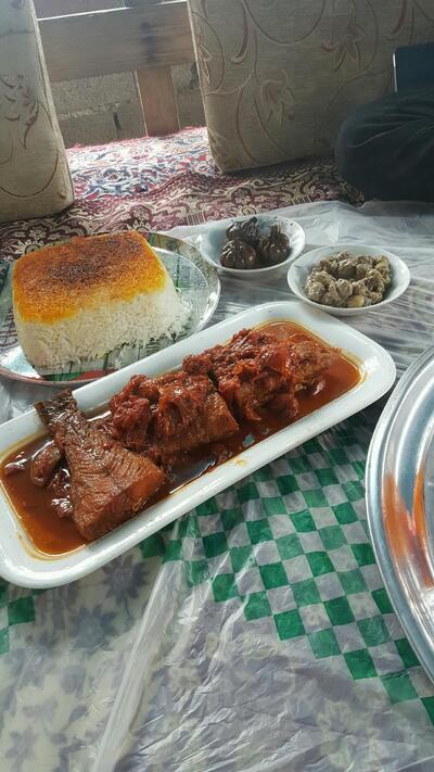 رستوران علی سیبیل(مرد دریا)