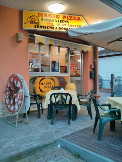 Magic Pizza