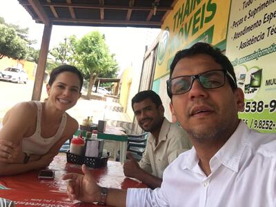 R e R restaurante foto