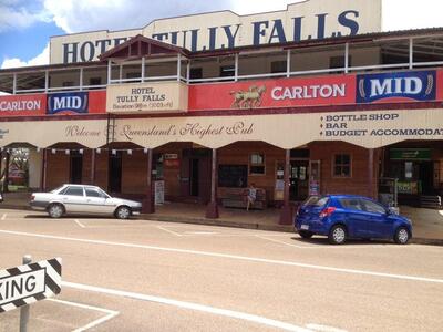 Hotel Tully Falls