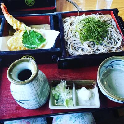 たまおか そば店