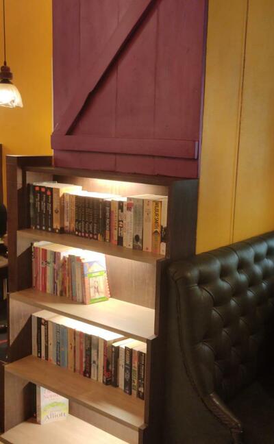 Lord ForkLore - Best restaurant in Airoli