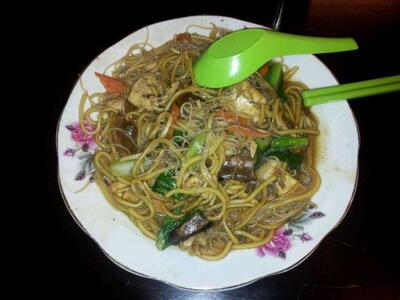 Shen Yi Hong Vegetarian House (圣一宏素食小馆)