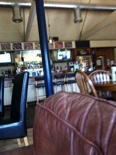Oaklands Inn