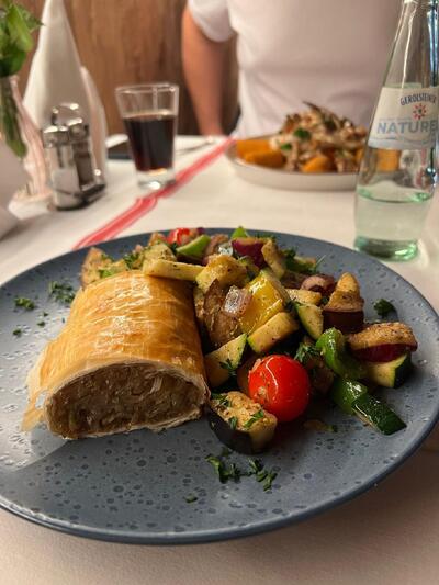 Fine & More Restaurant by Florian