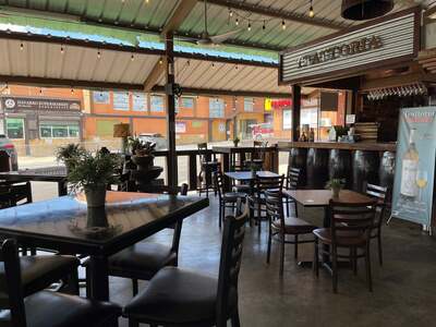 Trattoria Caribeña Bar & Grill