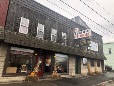 Wilderness Restaurant & Lounge