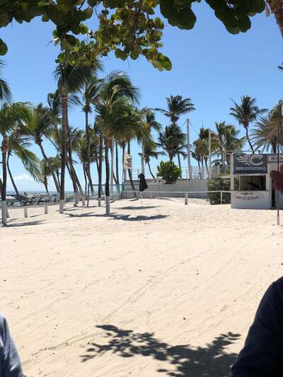 CAFE LOCAL BEACH