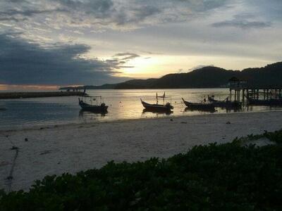 Bayu Bay Seafood (柏幽灣海鮮)