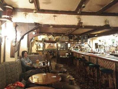 Punchbowl Public House