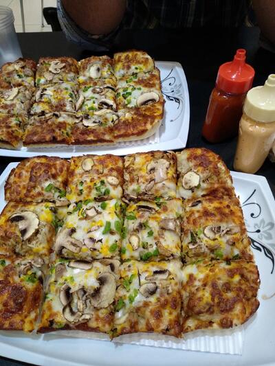 Forootan Pizza and Chicken پیتزا و سوخارى فروتن