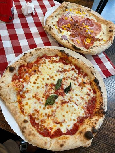 Pizza Quasi Napoletana