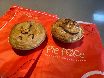 United Petroleum Gunalda Roadhouse (Pie Face)