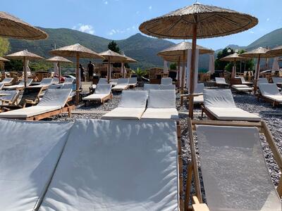 Vmary Beach Bar