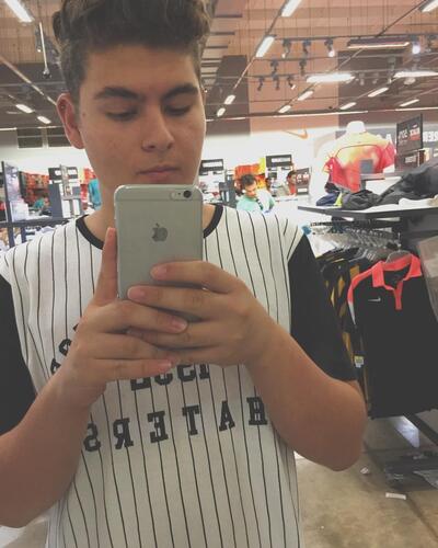 Giraffas Outlet Premium Brasília