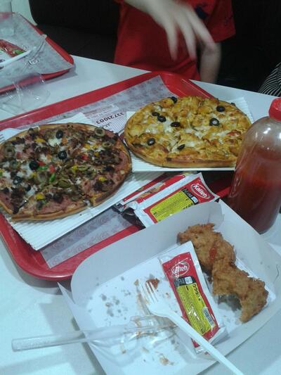 Pizza Tehran پيتزا تهران