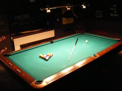 Legends Bar & Restaurant