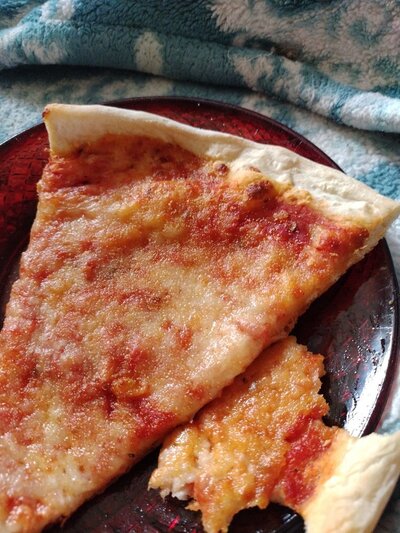 Louie’s Pizza