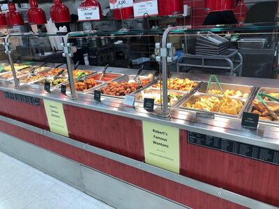 Hy-Vee Grocery Store