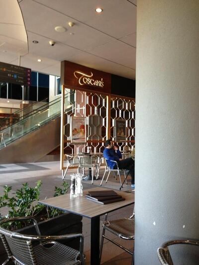 Toscani's Cafe Bar & Restaurant