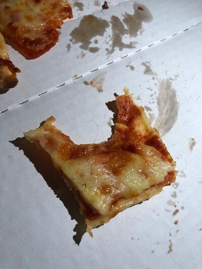 CR's Sports Bar & Carbone's Pizzeria