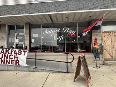 Sunset Bay Cafe